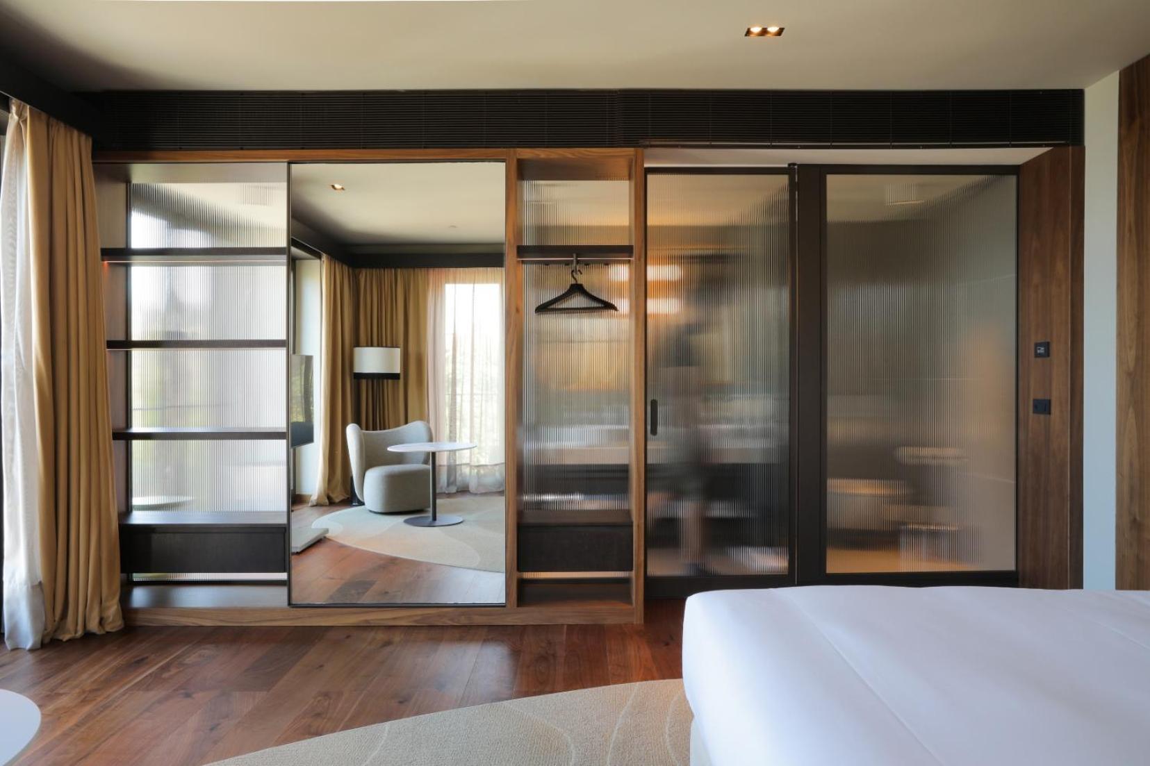 Keight Hotel Opatija, Curio Collection By Hilton ภายนอก รูปภาพ